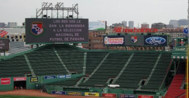 La Sele visita el estadio de los Medias Rojas de Boston
