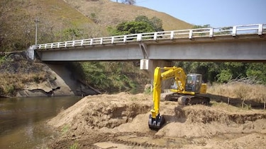 Dragan ríos santeños para evitar daños en puentes