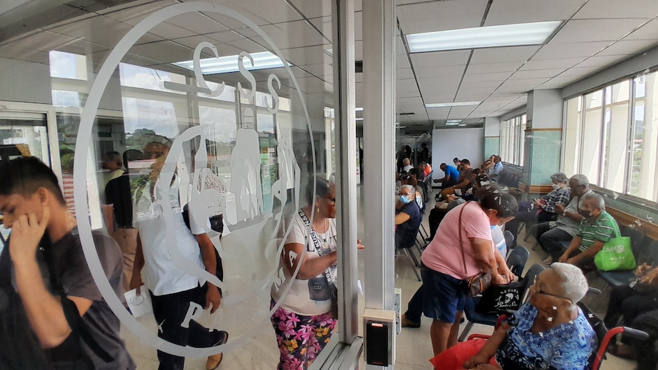 El debate por la integración Minsa-CSS: médicos alertan afectación a los asegurados