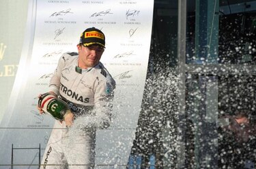 Rosberg teme reacción de rivales en F1: 'Van a apretar como locos'