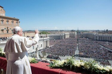 El Papa se reunió con cardenales que estudian la reforma de la curia