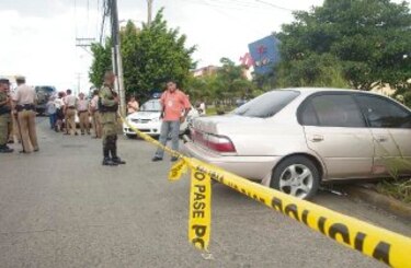 Ladrones 'marcan' a clientes de bancos