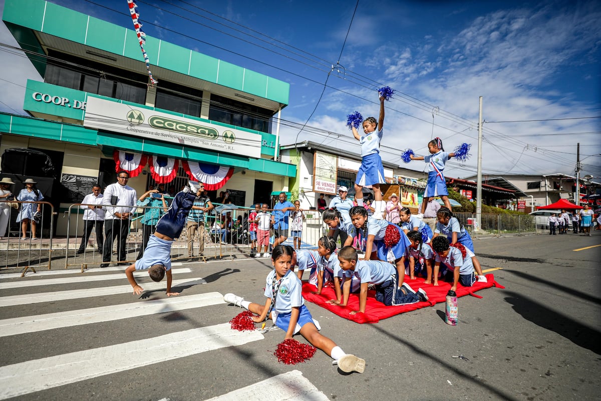 Así se vive el desfile en Boquete, celebrando la independencia