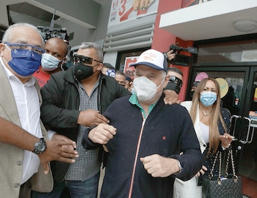 La fiscalía solicita que un forense realice una evaluación psiquiátrica a Ricardo Martinelli