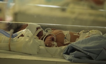 Decrece tasa de muertes infantiles