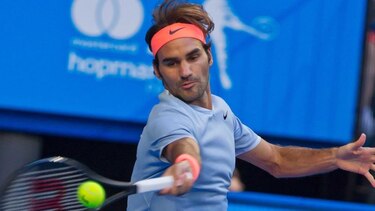 Federer pierde contre Zverev en partido de la Copa Hopman