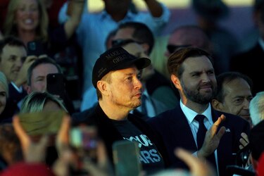 Elon Musk adquiere un complejo secreto en Texas para reunir allí a su numerosa familia