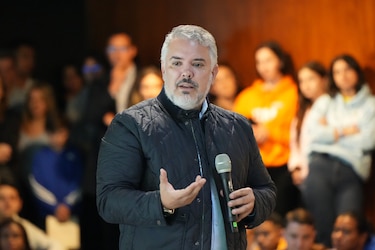 Expresidentes y líderes latinoamericanos advierten que sería un error no reconocer los resultados en Venezuela