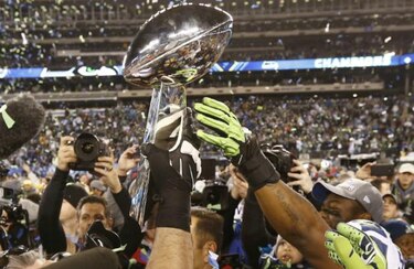 Nervios y Seahawks destruyen a los Broncos