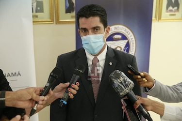 Presidente de la Cciap plantea que hay espacios para reducir gasto público; pide regresar a los indicadores iniciales para aplicar los toque de queda
