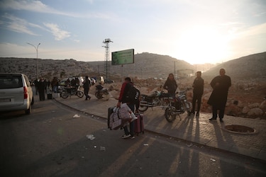 Más de 200,000 personas han cruzado de Líbano a Siria en un mes de guerra, según ACNUR