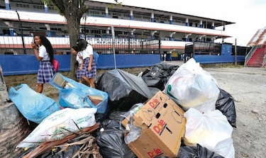Crisis en la AAUD afecta a escuelas de la capital
