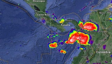 Aviso por aguaceros con tormenta eléctrica y posibles ráfagas de viento