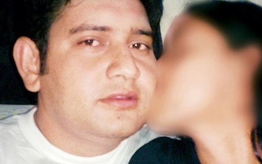 India: Exministro de los derechos de las mujeres es acusado de violación