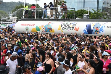 Carnavales 2026 llenan de música, culecos y alegría la Cinta Costera y San Miguelito