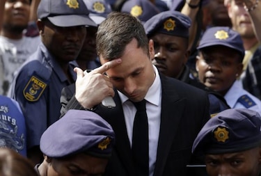 La familia de Oscar Pistorius, de acuerdo con celebrar un nuevo juicio