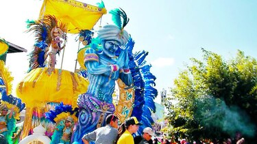 Tunas del Carnaval tableño se disputan uso de la sede