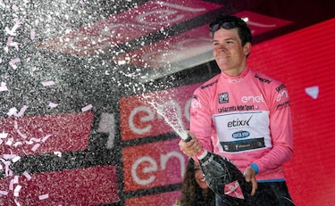 Jungels, nuevo líder del Giro; costarricense Amador se ubica segundo
