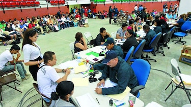 Aumentan permisos laborales para extranjeros