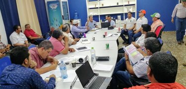 Unidos por el Agro pide ser parte de la mesa económico laboral 
