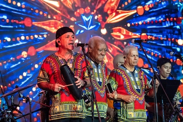 La Asamblea reconoce a The Beachers por sus 60 años de trayectoria