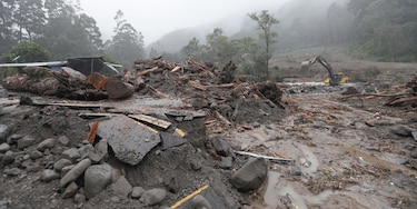 Hay 68 personas ‘no localizables’; se rompe la cadena agrícola del país 