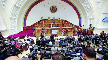 Asamblea presiona por nuevas elecciones