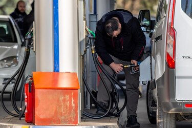 El brent baja un 8% hasta 91 dólares ante una posible desescalada en Oriente Medio