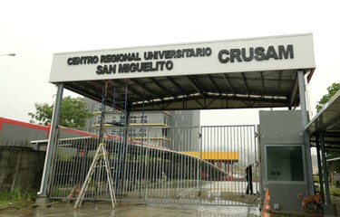 Estudiantes del Crusam siguen esperando poder dar clases en las nuevas instalaciones