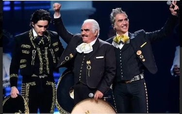 Se apaga la voz de Vicente Fernández, el ídolo de México