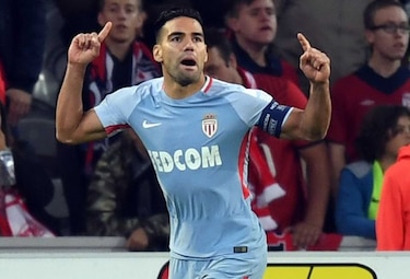 Mónaco golea con doblete de Falcao