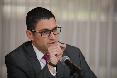Costa Rica adopta restricciones severas ante fuerte brote de Covid-19
