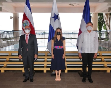 Cancilleres de Panamá, Costa Rica y República Dominicana se reúnen previo a cumbre tripartita