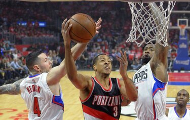 McCollum gana premio al mayor progreso en la NBA