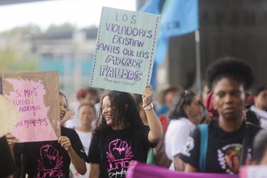 Poder, violencia de género y democracia