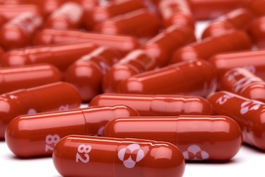 Bolivia autoriza uso de píldora anticovid del laboratorio estadounidense Merck