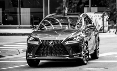 Lexus busca recuperar la corona en modelos de lujo en Estados Unidos