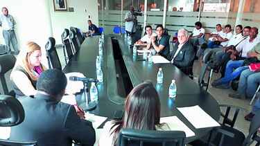 Debaten sobre la circulación de motos