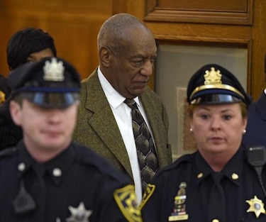 La justicia estadounidense valida demanda penal contra Bill Cosby