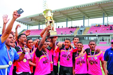 Plaza y Este, campeones