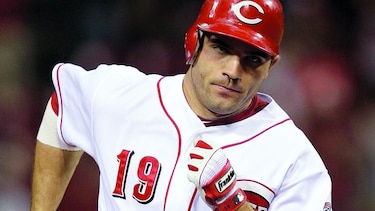 Votto y los Rojos, inmersos en otra reconstrucción