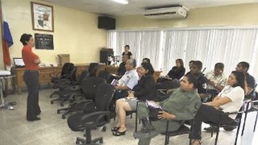 Instan a mujeres a denunciar violencia casera