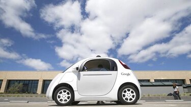 Google quiere vender sus coches autónomos a todo público