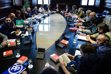 Independentistas en Cataluña proponen un pleno parlamentario el jueves