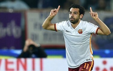 Roma desplaza a Fiorentina de la cima en la liga italiana