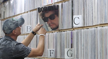 Bob Dylan, la odisea del cronista incombustible