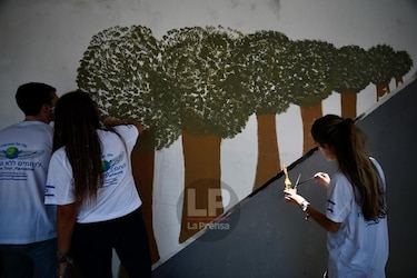 Voluntarios israelíes inician labor social en Panamá 