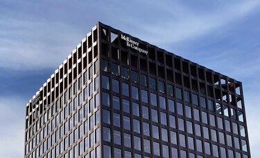 Abren investigación contra la empresa McKinsey por su trabajo para la industria de los opioides