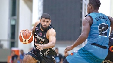Semifinales, a la vista en la liga de baloncesto