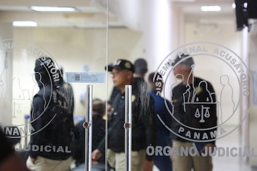 Implicados en red de tráfico de drogas por el Aeropuerto de Tocumen buscan acuerdos de pena